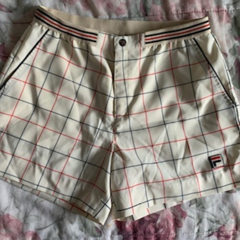 Fila Shorts (Medium)
